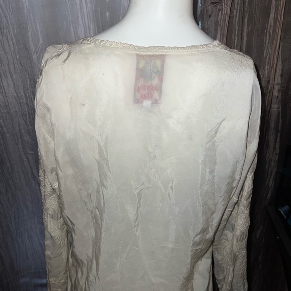 Johnny Was long sleeve top - Picture 7 of 8